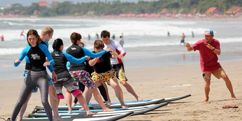Surf Lessons in Bali 2