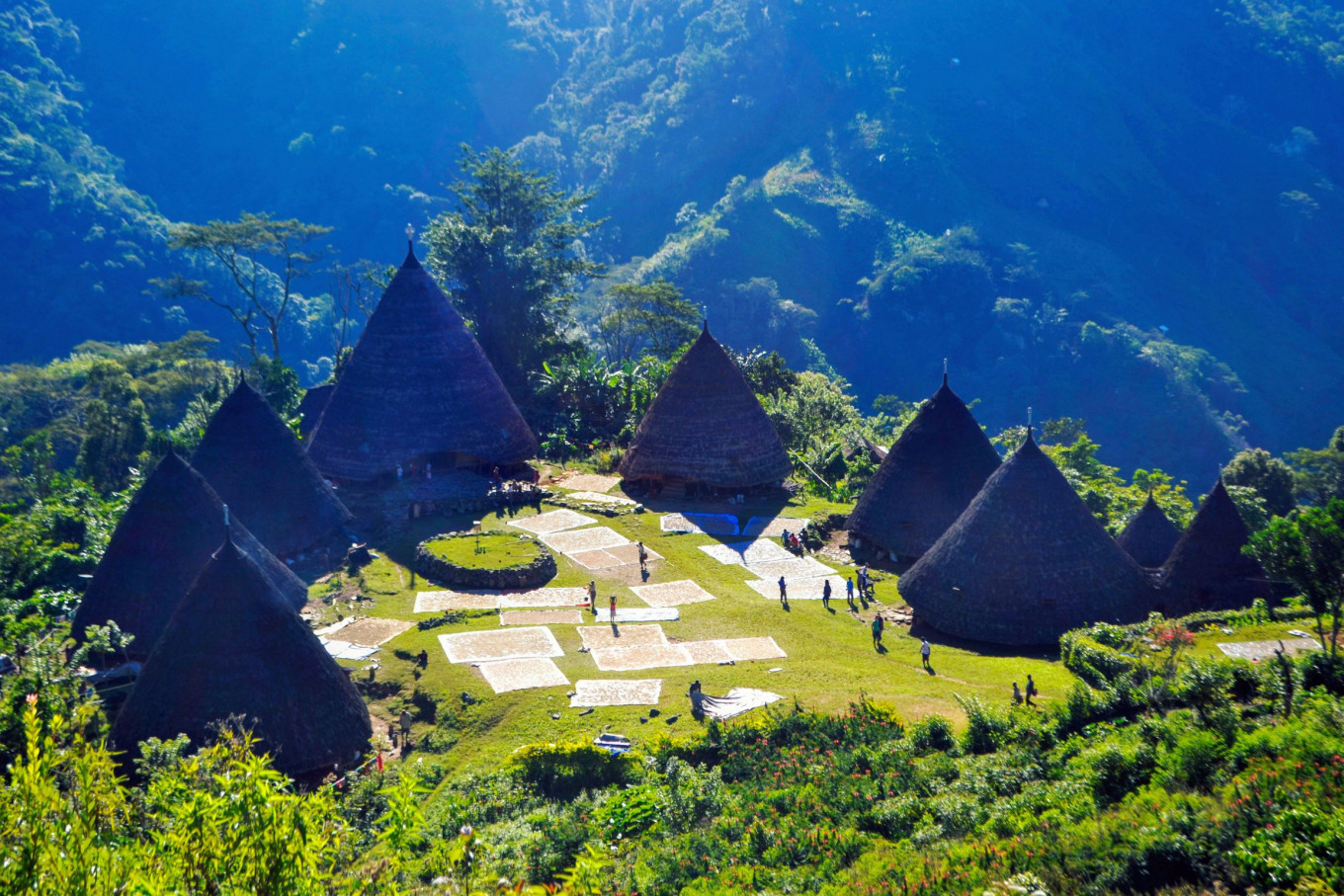 One of the most intriguing of these villages is Wae Rebo, located in the remote mountains of Flores island, in East Nusa Tenggara province. Wae Rebo is a traditional village that has preserved its customs and way of life, despite the encroachment of modernity and development in other parts of Indonesia